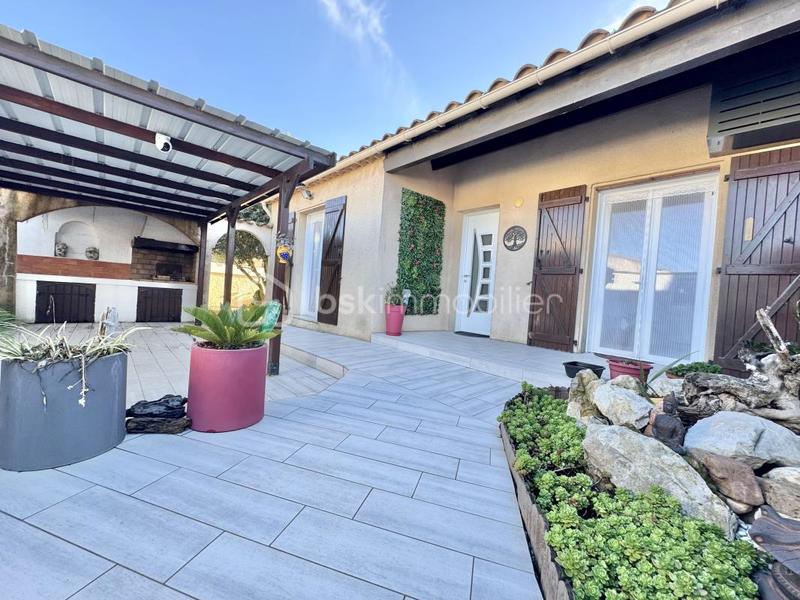 Maison - 121 m² - 5 pièces