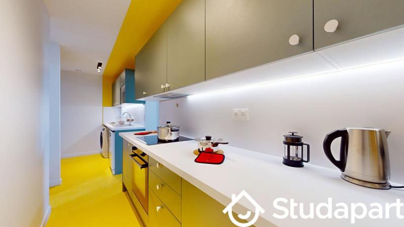 Chambre - 11 m² - 1 pièce