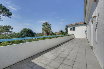 Appartement - 130 m² - 4 pièces