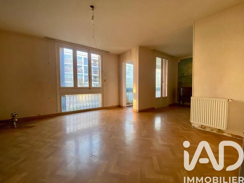 Appartement - 84 m² - 4 pièces
