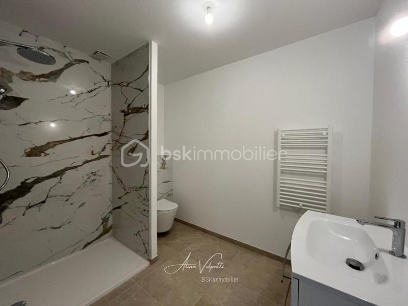 Maison - 138 m² - 4 pièces