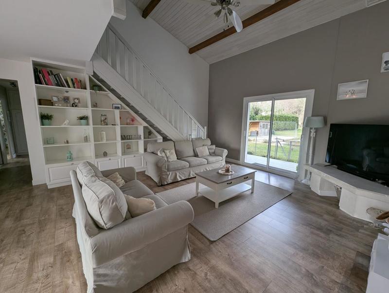 Maison - 175 m² - 7 pièces