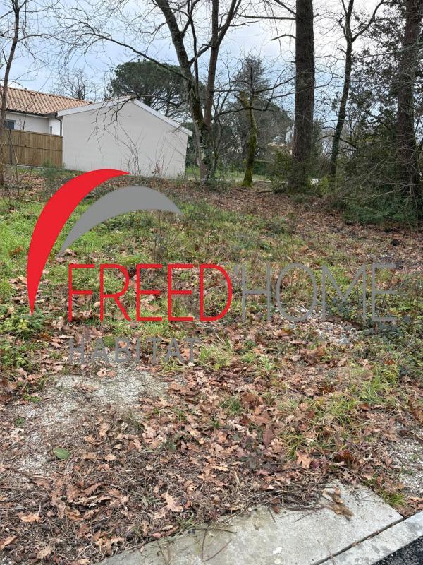Terrain constructible - 572 m²
