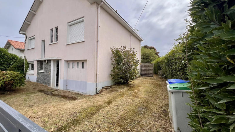 Maison ancienne - 143 m² - 7 pièces