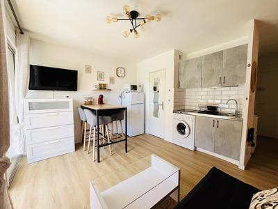 Appartement sur toit - 22 m² - 2 pièces