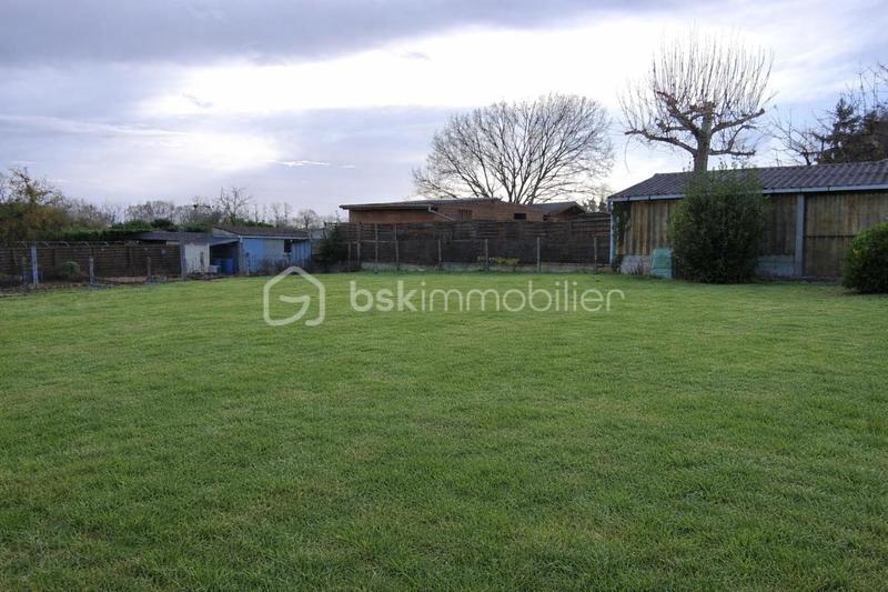 Terrain constructible - 550 m²