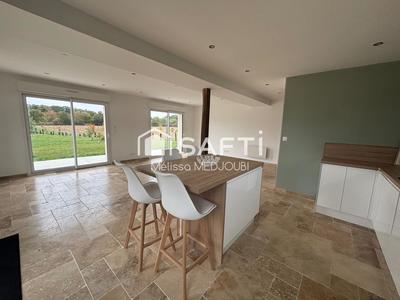 Maison - 128 m² - 4 pièces