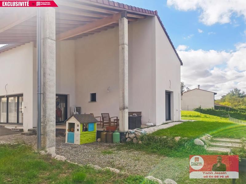 Maison - 120 m² - 5 pièces