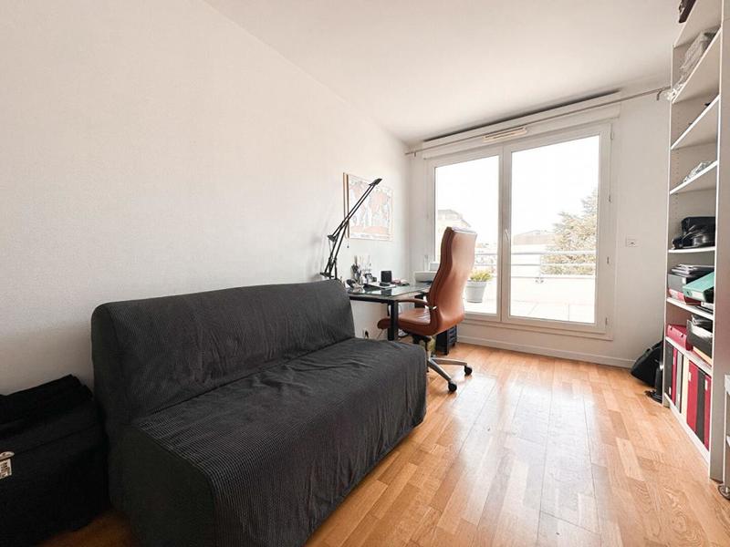 Appartement - 75 m² - 3 pièces