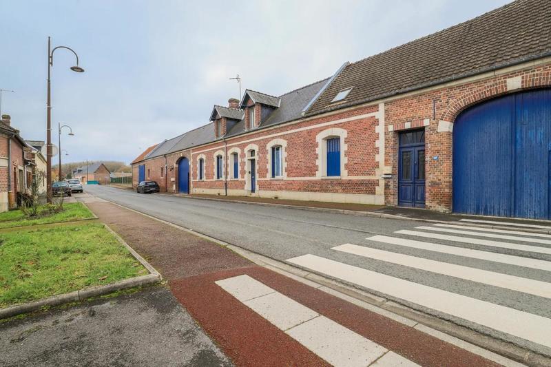 Corps de ferme - 225 m² - 11 pièces