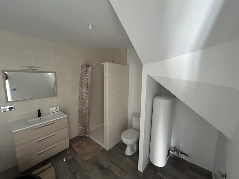 Maison traditionnelle - 100 m² - 5 pièces