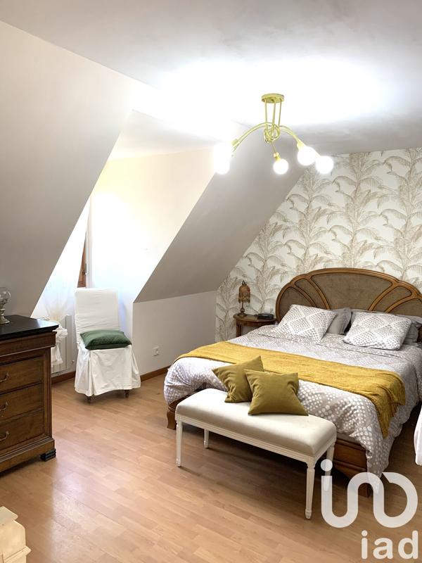 Maison - 153 m² - 7 pièces