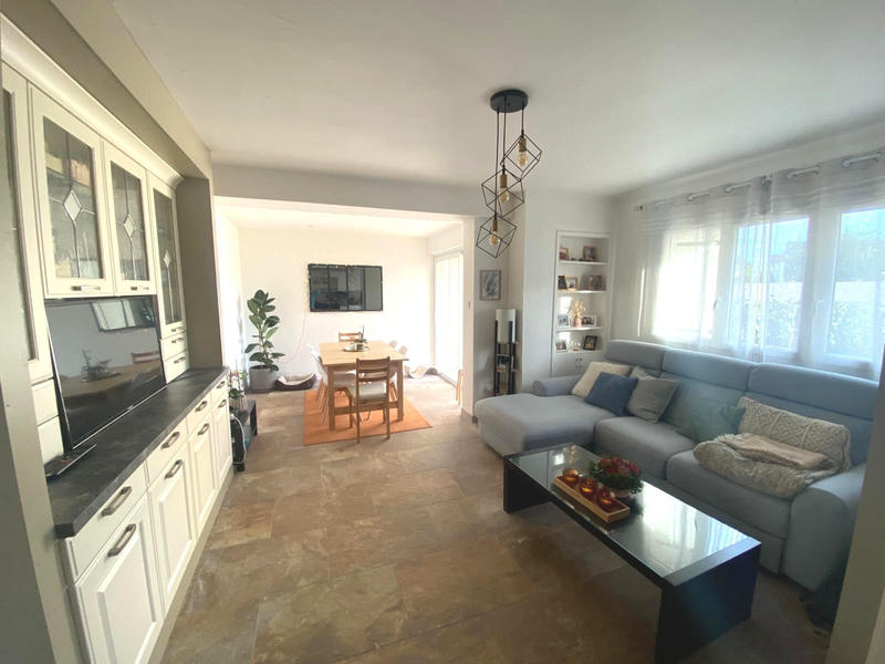 Villa - 95 m² - 4 pièces