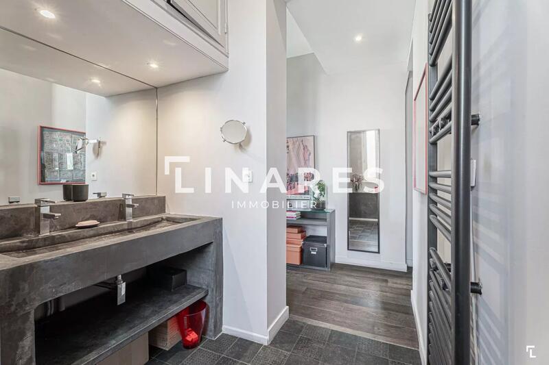 Appartement - 190 m² - 6 pièces