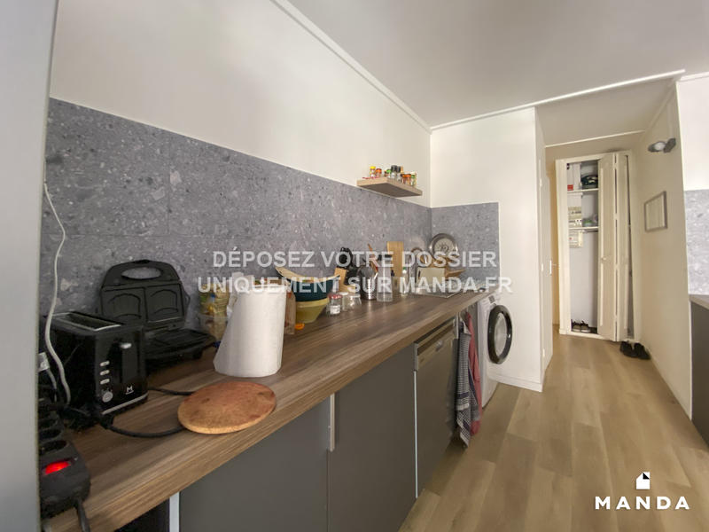 Chambre - 9 m² - 5 pièces