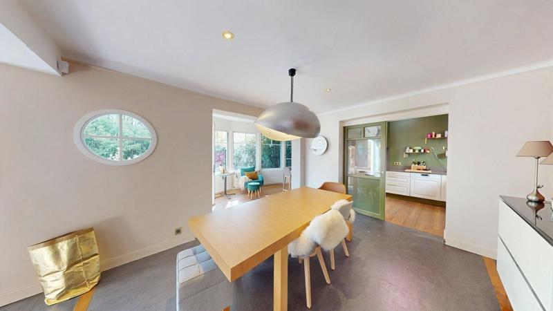 Maison - 152 m² - 4 pièces