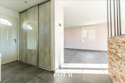 Maison - 147 m² - 7 pièces