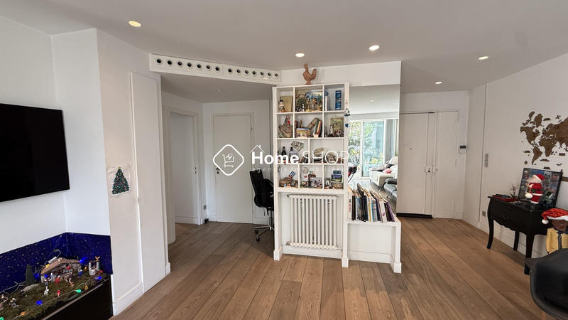 Appartement - 80 m² - 3 pièces