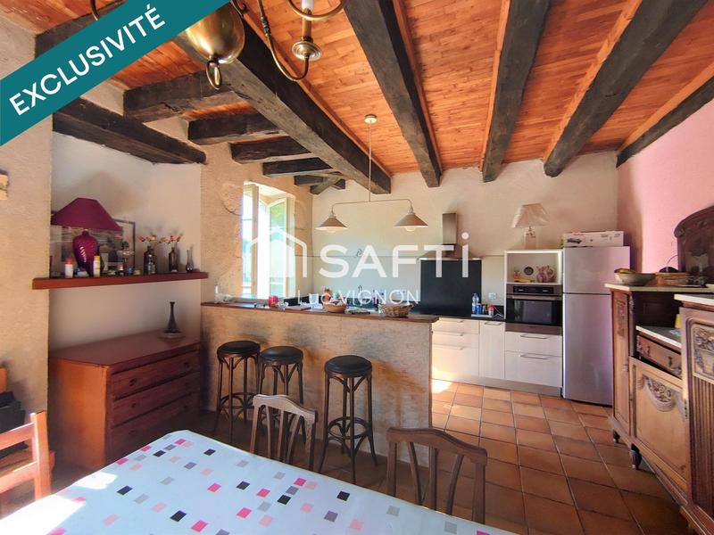 Maison - 160 m² - 7 pièces