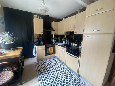 Appartement - 79 m² - 3 pièces