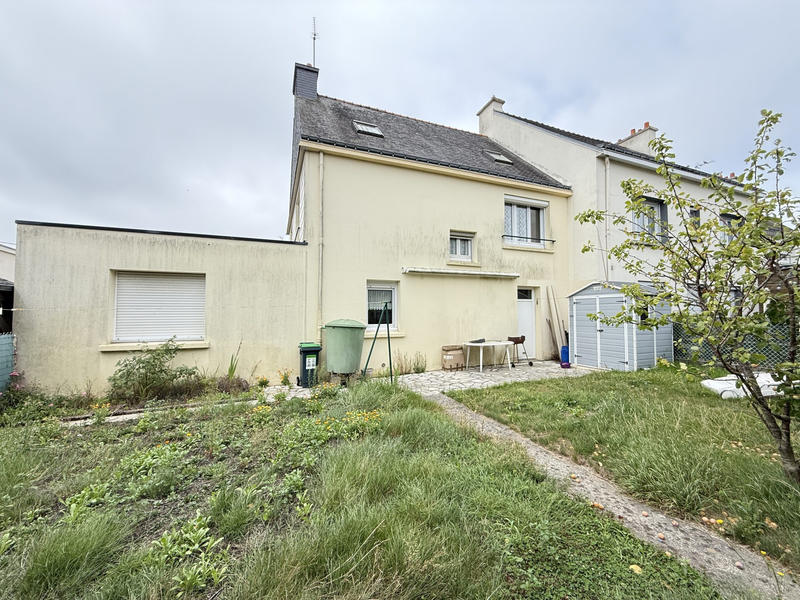 Maison traditionnelle - 121 m² - 7 pièces