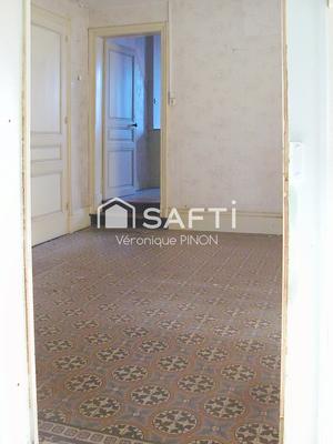 Maison - 86 m² - 5 pièces