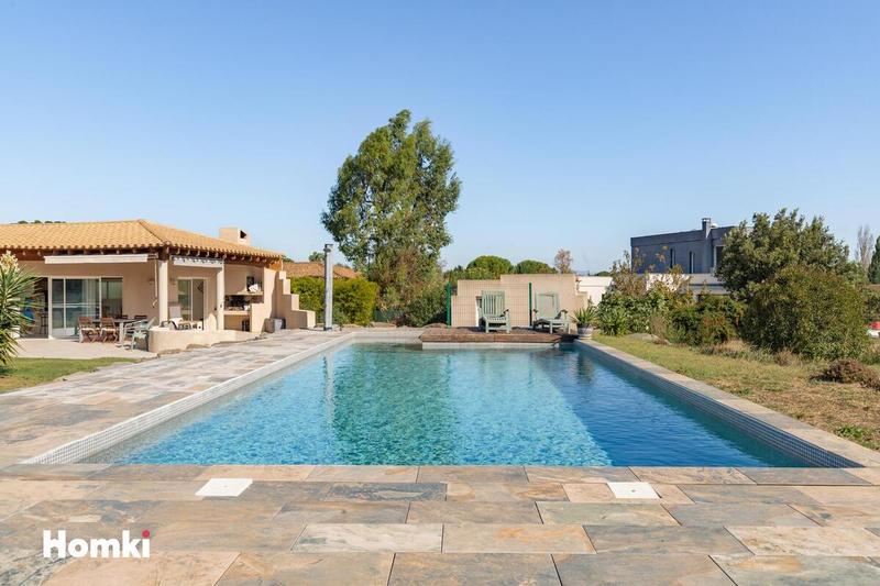 Maison d'architecte - 214 m² - 7 pièces