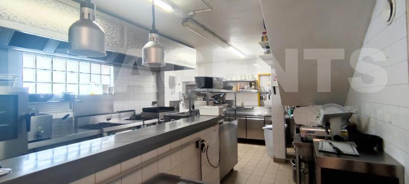 Fonds de commerce - 198 m²