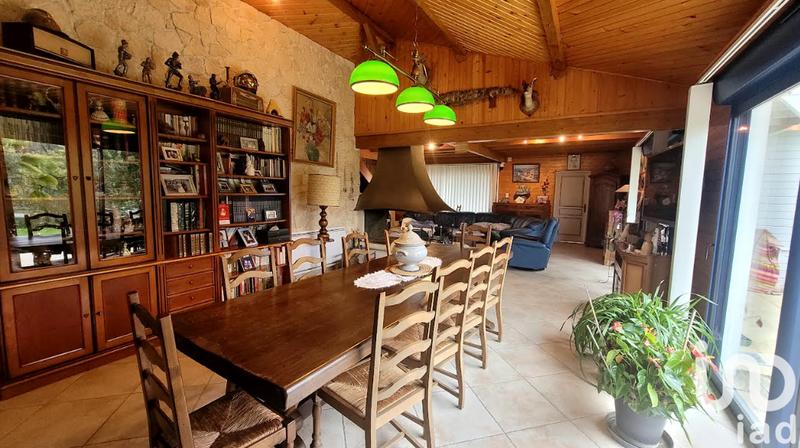 Maison - 171 m² - 5 pièces