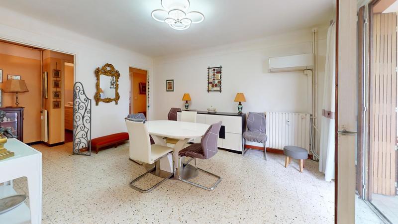 Appartement - 80 m² - 4 pièces