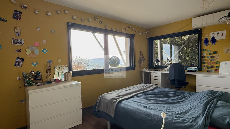 Maison - 167 m² - 7 pièces