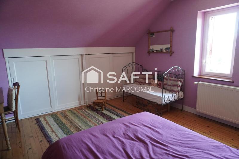 Maison - 185 m² - 9 pièces