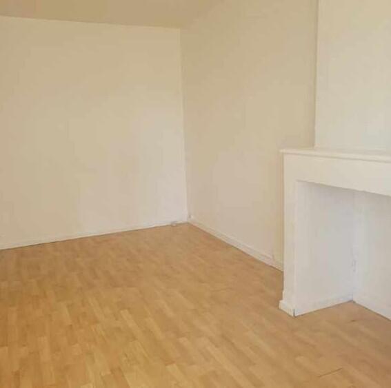 Maison - 90 m² - 3 pièces