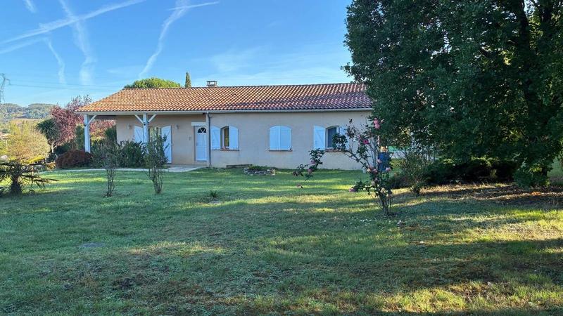 Maison - 120 m² - 5 pièces