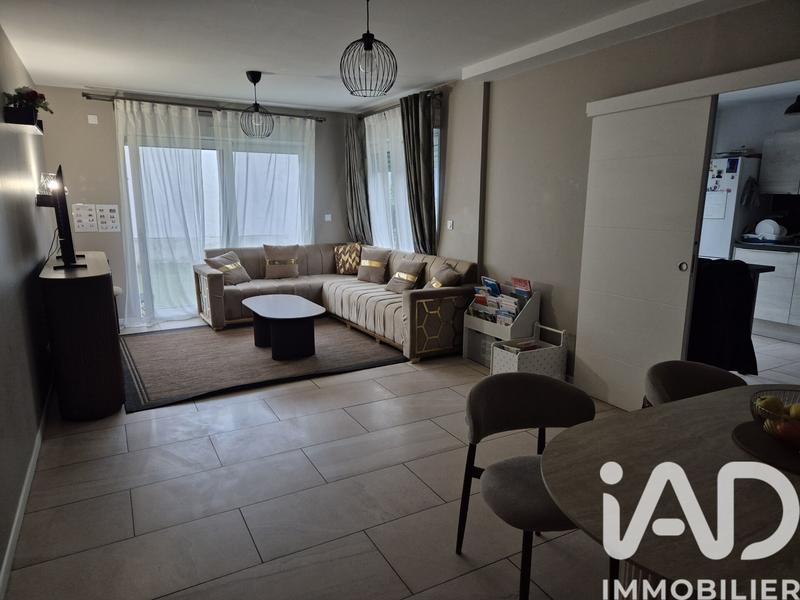 Maison - 111 m² - 6 pièces