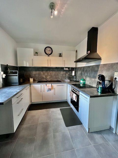 Appartement - 92 m² - 4 pièces