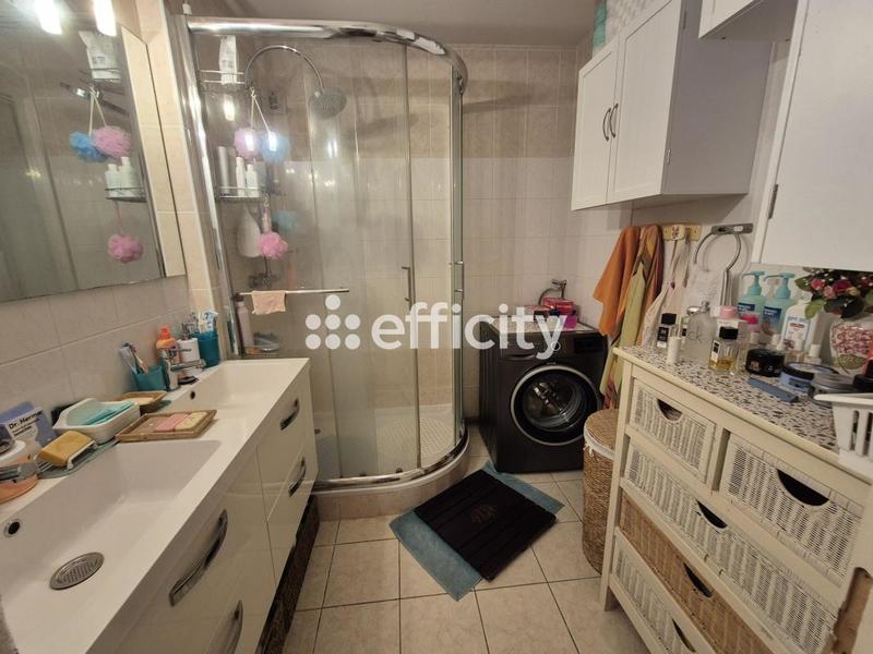 Appartement - 93 m² - 3 pièces