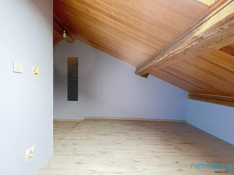 Maison - 176 m² - 6 pièces
