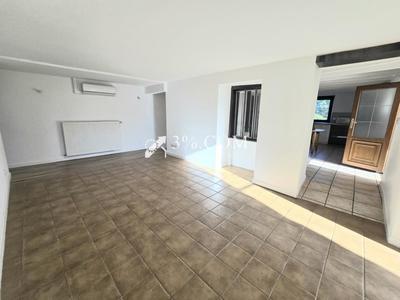 Maison - 96 m² - 5 pièces