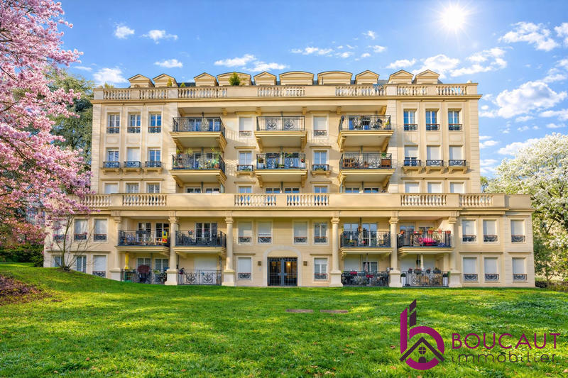 Appartement - 87 m² - 4 pièces