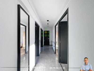 Appartement - 71 m² - 4 pièces