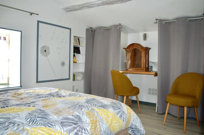 Maison ancienne - 210 m² - 10 pièces