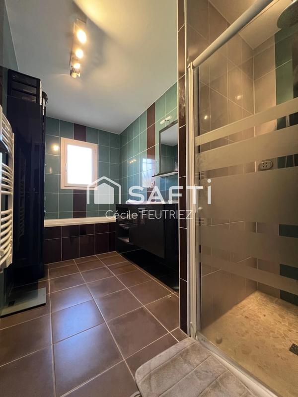 Maison - 95 m² - 4 pièces