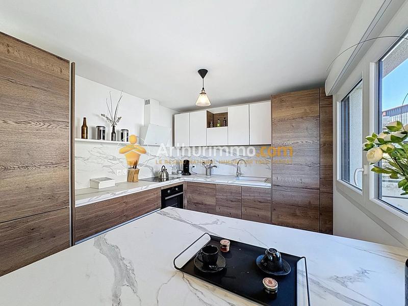 Appartement - 81 m² - 4 pièces