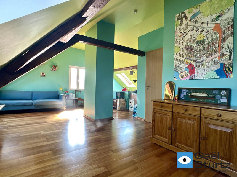 Duplex - 126 m² - 7 pièces