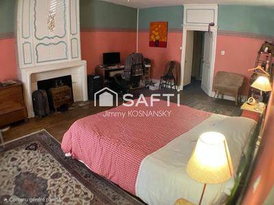 Maison - 247 m² - 7 pièces