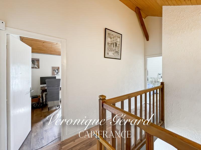Maison en pierre - 238 m² - 6 pièces