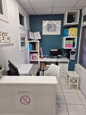 Bureau - 25 m² - 1 pièce