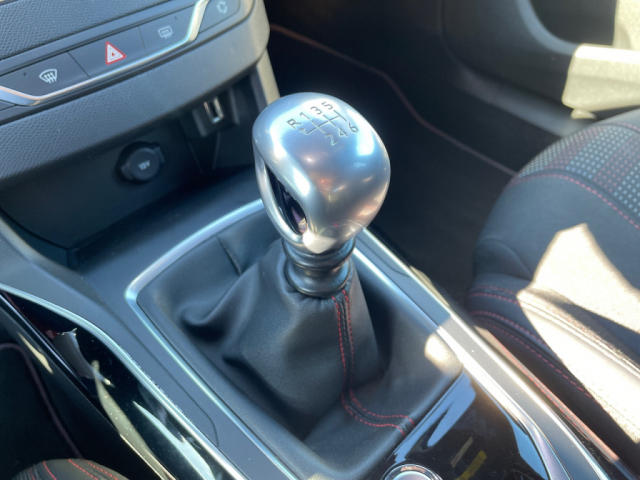 Peugeot 308 1.2 PureTech 130ch s&amp;S Bvm6 Gt Line