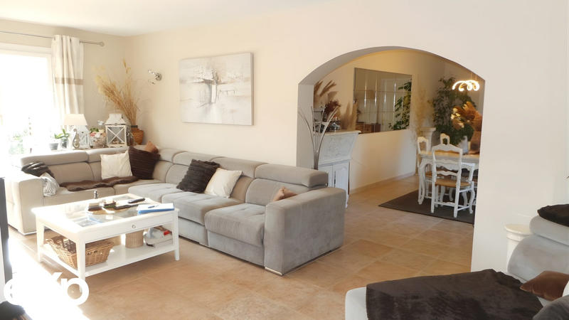 Maison - 152 m² - 5 pièces